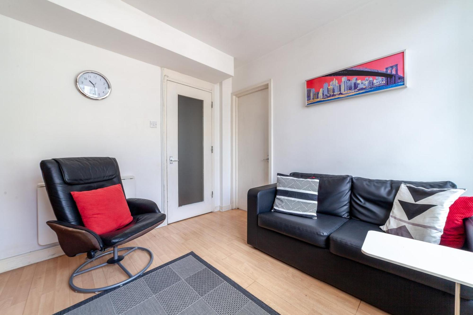 شقة Shiny 1Br Flat In Fitzrovia, 2 Min To Tube لندن المظهر الخارجي الصورة